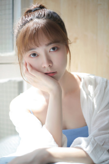 2020版花木兰刘亦菲国语
